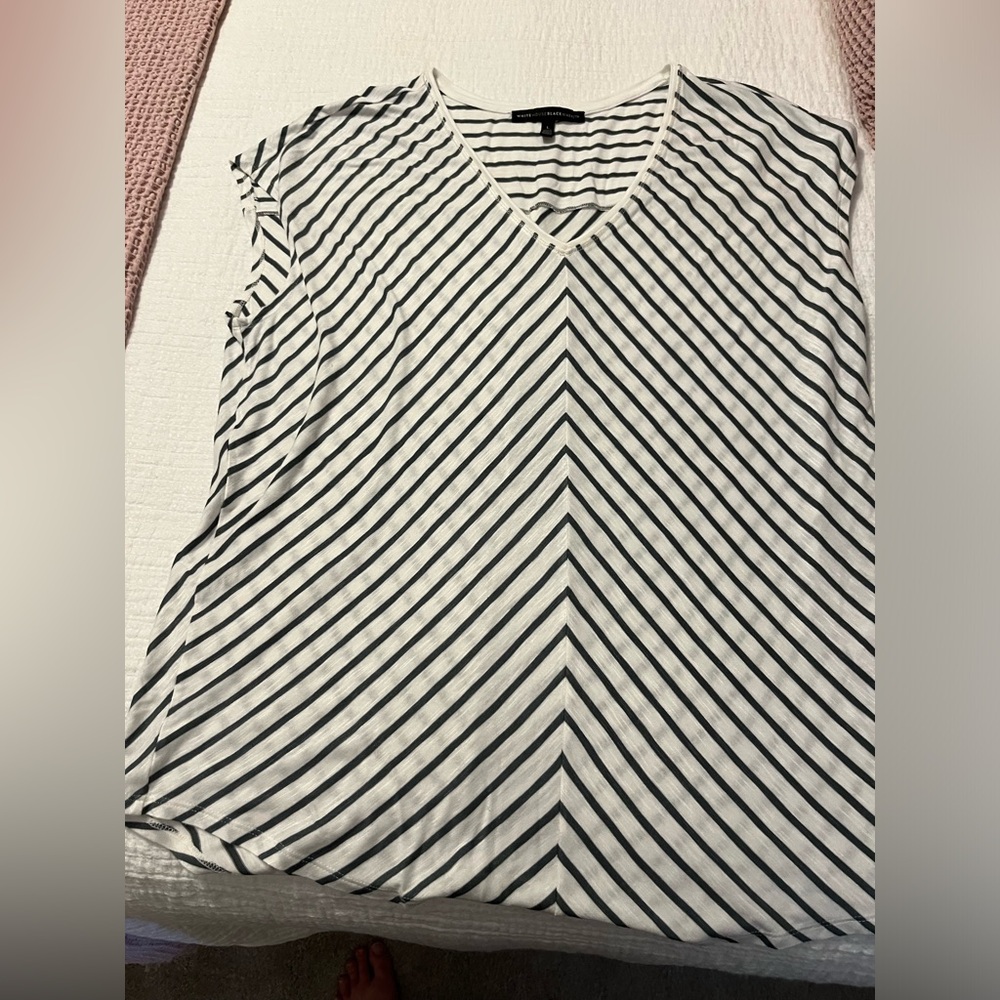 White House black Market size large top